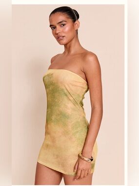 PrettyLittleThing | Dresses | Cream Textured Underwired Plunge Drape Bodycondress Pltsize 6worn Once